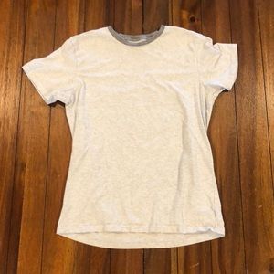 American Eagle Men’s Light Gray T-Shirt Medium